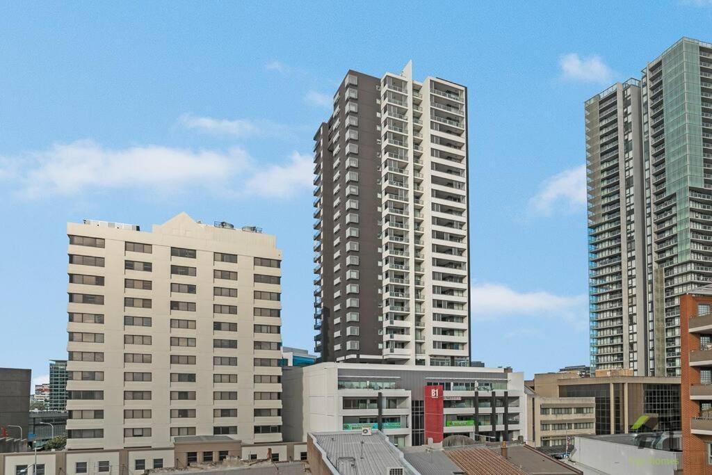 Apartment Convenient In Parramatta *